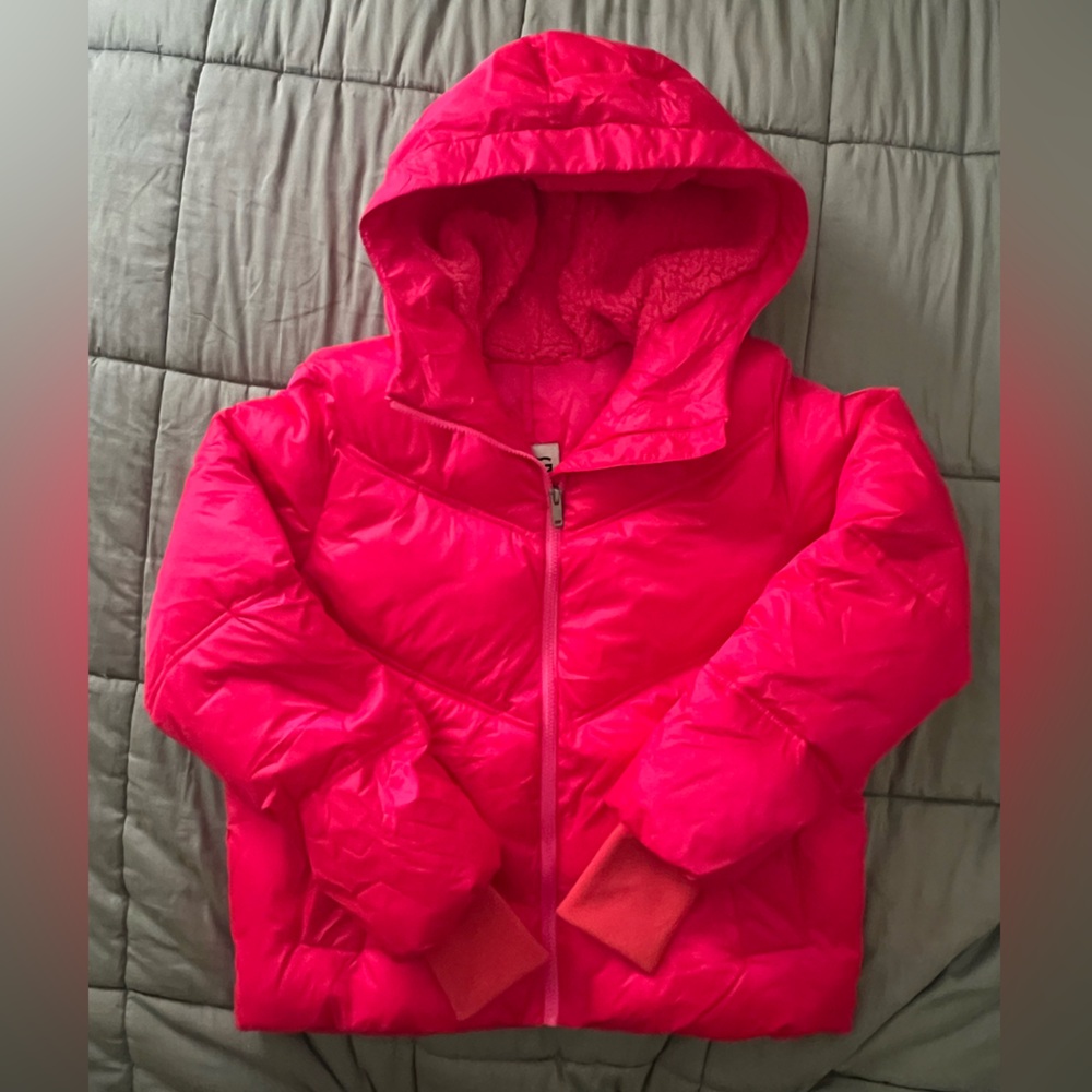 BRAND NEW Vibrant Pink UGG Puffer Jacket